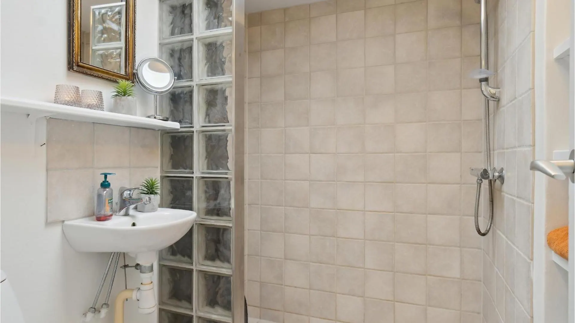 Awesome Apartment In Skagen With Kitchen